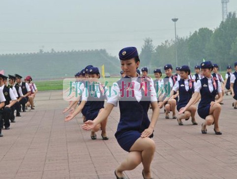 怎么樣才能學好高鐵乘務(wù)