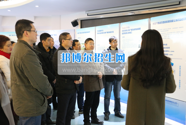 成都市洞子口職業(yè)高級中學(xué)組織師生開展百里中軸看成都主題研學(xué)活動(dòng)