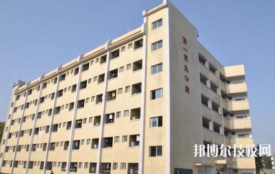 重慶立信職業(yè)中學(xué)2020年報(bào)名條件、招生要求、招生對象