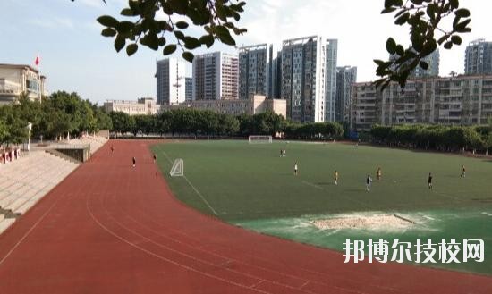 重慶渝北職業(yè)教育中心2020年報(bào)名條件、招生要求、招生對(duì)象