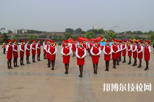 成都新運職業(yè)學(xué)校2020年報名條件、招生要求、招生對象
