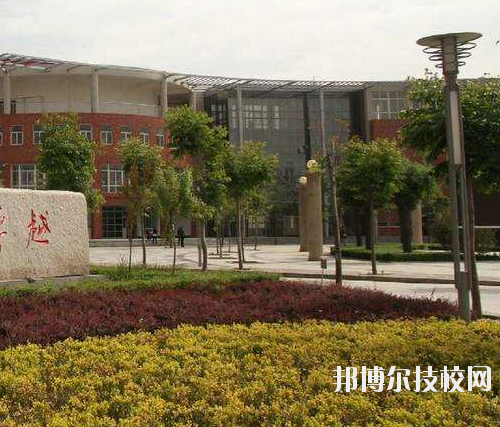 洛川職業(yè)中等專業(yè)學(xué)校2020年報名條件、招生要求、招生對象