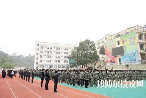 重慶統(tǒng)景職業(yè)中學怎么樣、好不好