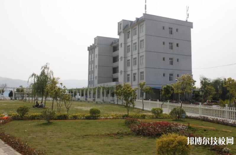 貴州興仁民族職業(yè)技術(shù)學校怎么樣、好不好