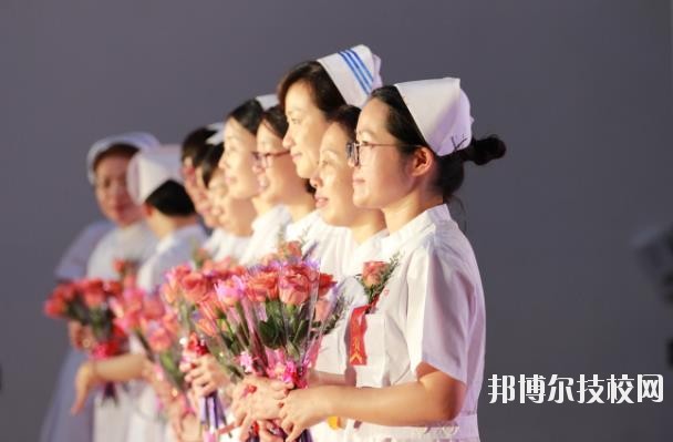 溫州護(hù)士學(xué)校2020年學(xué)費(fèi)、收費(fèi)標(biāo)準(zhǔn)