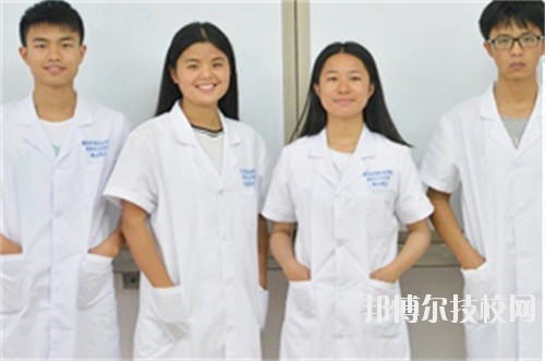 成都成醫(yī)一附院護(hù)士學(xué)校2020年報(bào)名條件、招生要求、招生對(duì)象