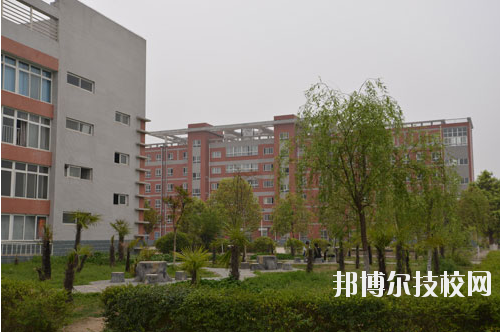 陜西航空技師學(xué)院2020年報(bào)名條件、招生要求、招生對(duì)象