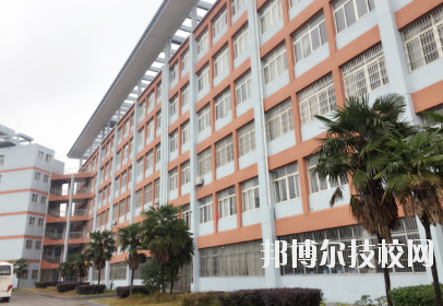 南昌理工職業(yè)中等專業(yè)學(xué)校2020年報(bào)名條件、招生要求、招生對(duì)象 