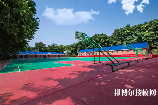 西安鐵道職業(yè)學(xué)校2020年報(bào)名條件、招生要求、招生對(duì)象