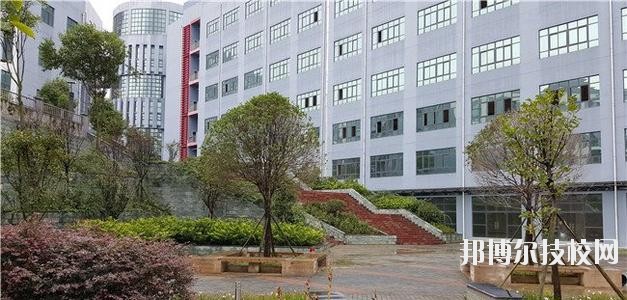 息烽中等職業(yè)學校2020年報名條件、招生要求、招生對象