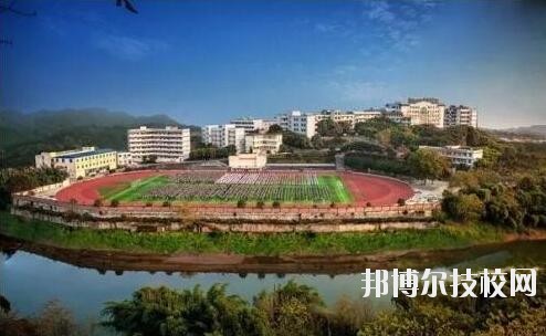 重慶江南職業(yè)學(xué)校怎么樣、好不好