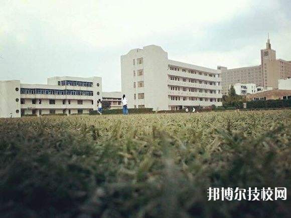 余姚市職業(yè)技術(shù)學(xué)校2020年學(xué)費、收費多少