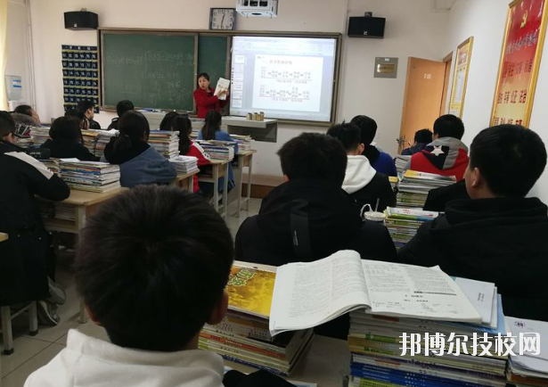寶塔區(qū)職業(yè)教育中心2020年報(bào)名條件、招生要求、招生對象 
