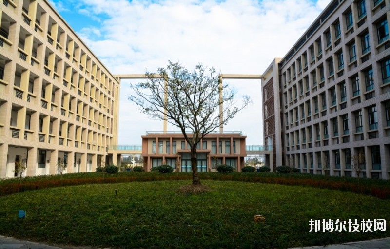 嘉善信息技術(shù)工程學(xué)校怎么樣、好不好