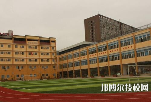 清鎮(zhèn)中等職業(yè)技術學校2020年宿舍條件