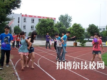 成都金海洋創(chuàng)意產(chǎn)業(yè)職業(yè)技術(shù)學校2020年招生辦聯(lián)系電話