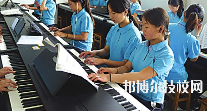 金昌職業(yè)技術(shù)學(xué)校2020年報名條件、招生要求、招生對象