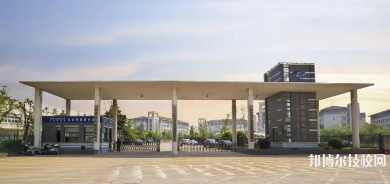 北侖職業(yè)高級中學怎么樣、好不好