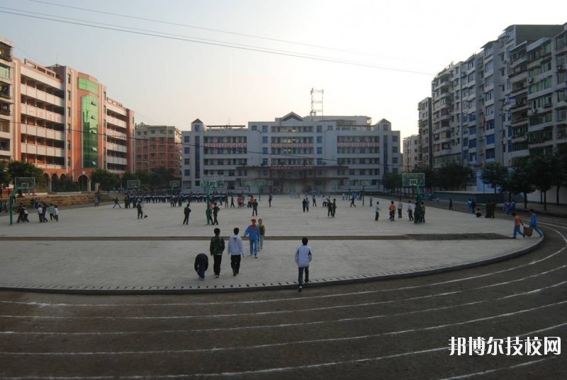 四川省鄰水縣興仁職業(yè)中學(xué)2020年報(bào)名條件、招生要求、招生對(duì)象