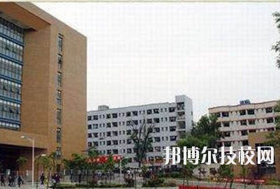 貴陽(yáng)交通學(xué)校2020年報(bào)名條件、招生要求、招生對(duì)象