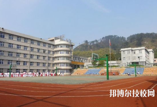 重慶永川民進(jìn)學(xué)校2020年報(bào)名條件、 招生要求、招生對象