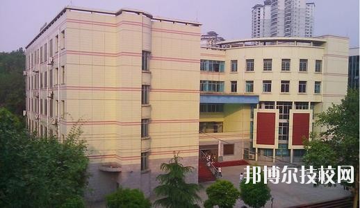 黔東南中等職業(yè)技術(shù)學校網(wǎng)站網(wǎng)址