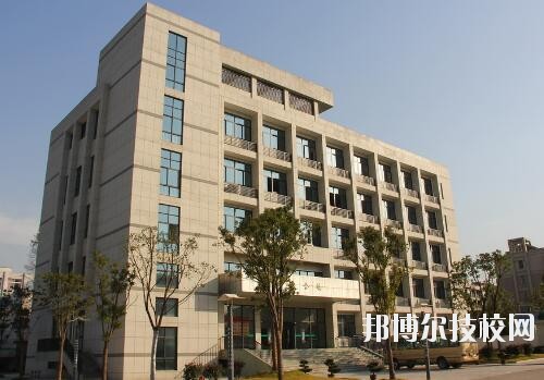 蕭山衛(wèi)生中等專(zhuān)業(yè)學(xué)校2020年招生辦聯(lián)系電話(huà)