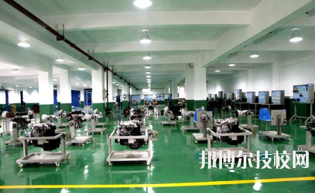 重慶南川隆化職業(yè)中學(xué)校2020年報(bào)名條件、招生要求、招生對象