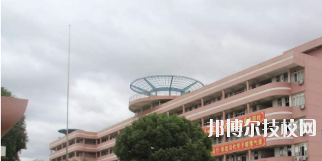 靈山第二職業(yè)技術(shù)學(xué)校2020年報(bào)名條件、招生要求、招生對(duì)象