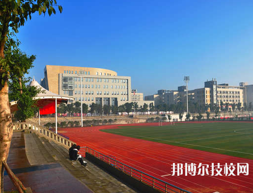 重慶渝中高級(jí)職業(yè)學(xué)校2020年報(bào)名條件、招生要求、招生對(duì)象