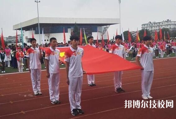蘭溪職業(yè)中等專業(yè)學(xué)校2020年報(bào)名條件、招生要求、招生對象