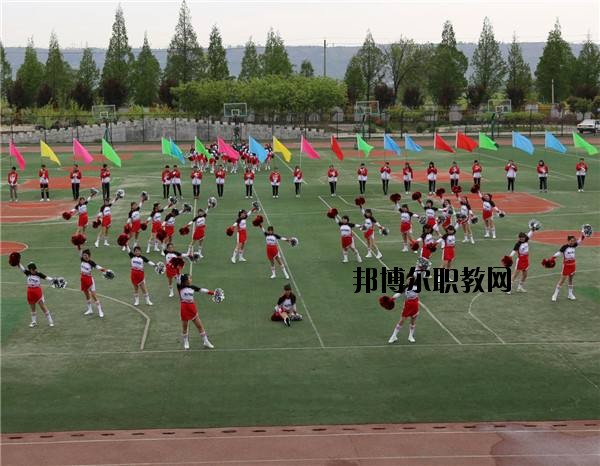 眉縣職業(yè)教育中心2020年招生辦聯(lián)系電話(huà)