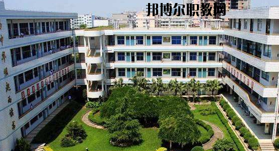 龍港第二職業(yè)學(xué)校怎么樣，好不好