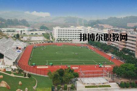 大竹縣中峰職業(yè)技術學校2020年報名條件、招生要求、招生對象