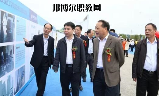 廣西建工建筑安裝技工學(xué)校2020年報名條件、招生要求、招生對象