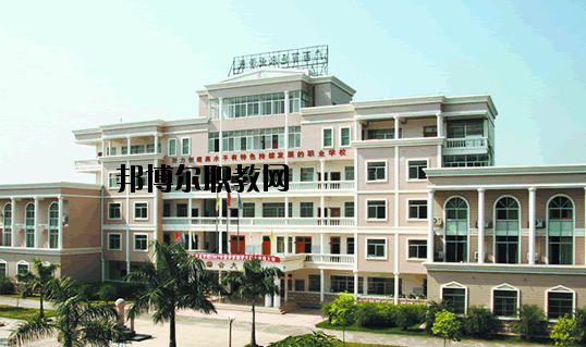廣西百色農業(yè)學校2020年招生辦聯(lián)系電話