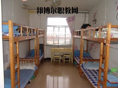 樂(lè)山計(jì)算機(jī)學(xué)校2020年宿舍條件