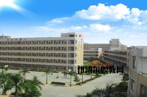 曲靖羅平職業(yè)技術(shù)學(xué)校2020年學(xué)費(fèi)、收費(fèi)多少