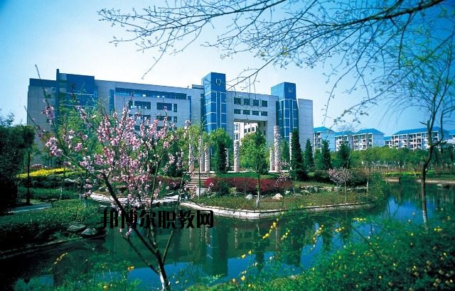 通山職教中心2020年報名條件、招生要求、招生對象