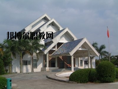曲靖羅平職業(yè)技術(shù)學校怎么樣、好不好
