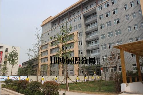 新鄉(xiāng)職業(yè)教育中心怎么樣、好不好