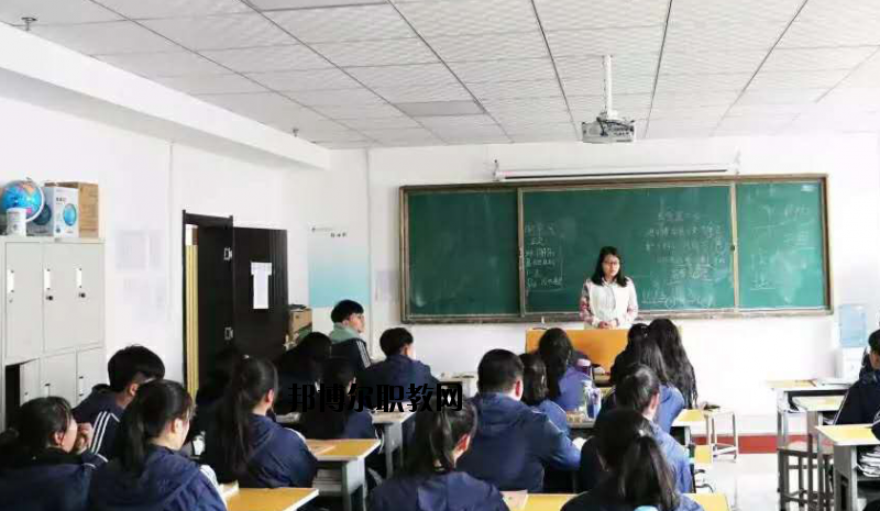 西安藝術職業(yè)高級中學2020年報名條件、招生要求、招生對象 