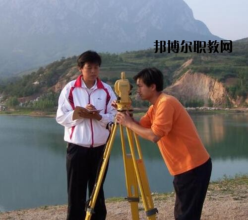 鄭州測(cè)繪學(xué)校2021年報(bào)名條件、招生對(duì)象