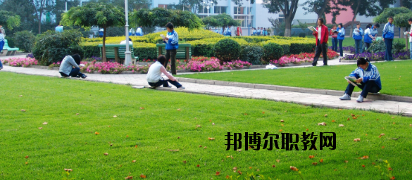 甘肅工業(yè)技師學(xué)院2020年報名條件、招生要求、招生對象