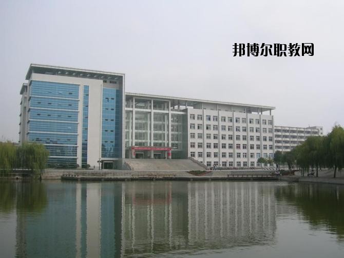 江川縣職業(yè)中學(xué)怎么樣、好不好