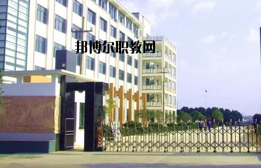 浙江吉利汽車工業(yè)學(xué)校怎么樣，好不好