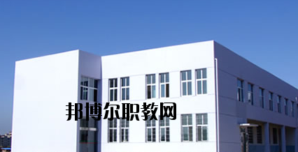 甘肅煤炭工業(yè)技工學(xué)校2020年報(bào)名條件、招生要求、招生對(duì)象