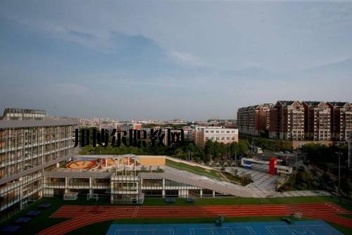 綿陽(yáng)工貿(mào)學(xué)校2020年報(bào)名條件、招生要求、招生對(duì)象