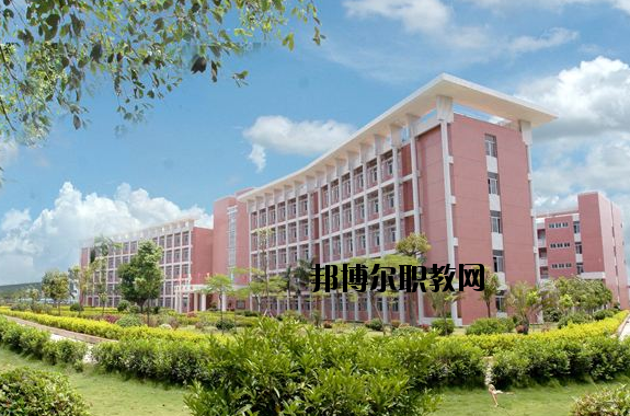 惠來技工學(xué)校2020年報名條件、招生要求、招生對象