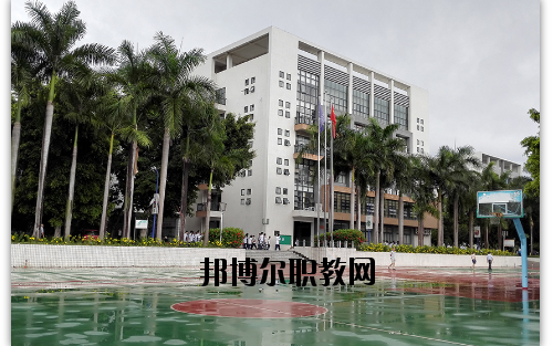 東莞電子科技學(xué)校2020年報(bào)名條件、招生要求、招生對(duì)象